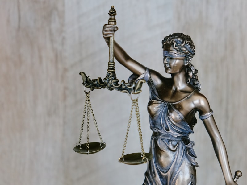 Balanța justiției